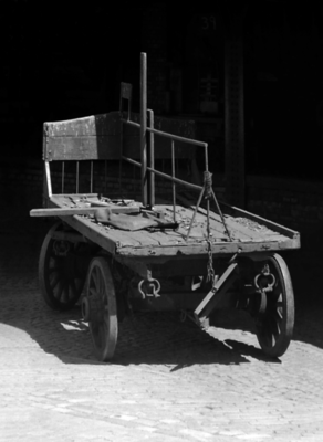 8  The Last Horse Drawn Coal Cart  Kings Cross  1959